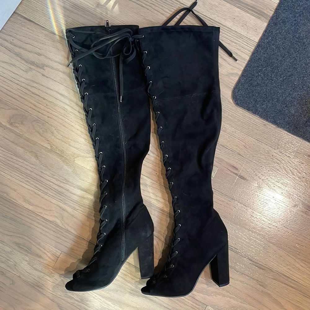 Knee-high Peep Toe Boots